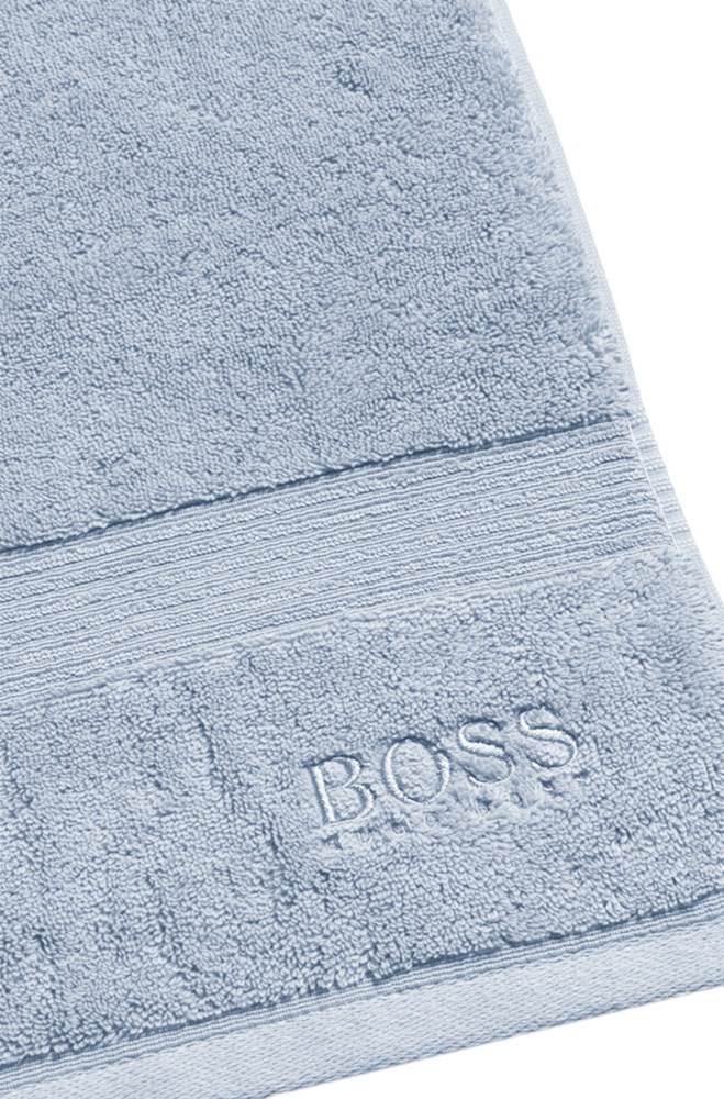 Hugo Boss Bath towel Lyse Blå | fSvoMdSK