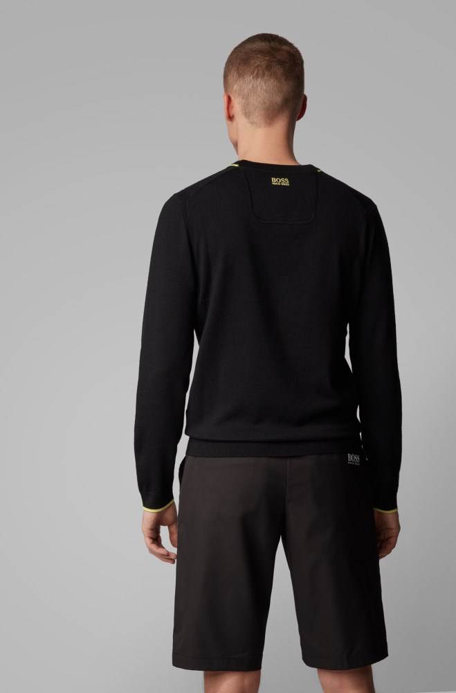 Hugo Boss Regular-fit V-neck sweater Svarte | n5FNi40O