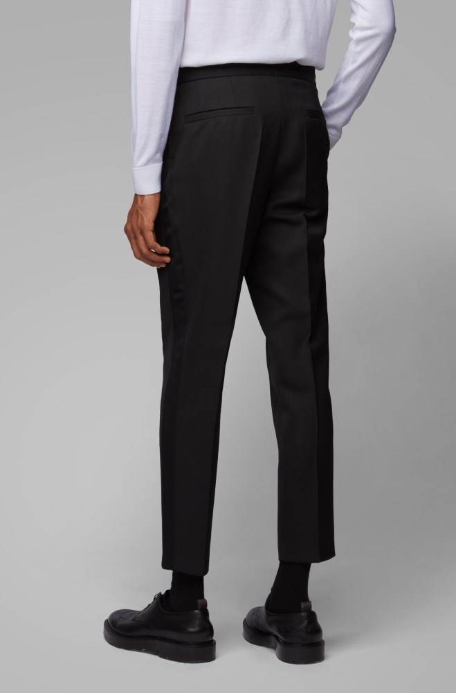 Hugo Boss Relaxed-fit cropped trousers Svarte | OqofaPEL