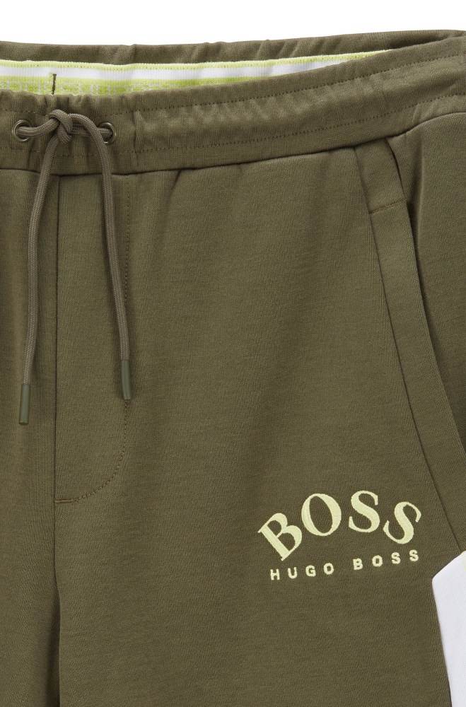 Hugo Boss Slim-fit shorts Mørke Grønn | F7H9gDtl