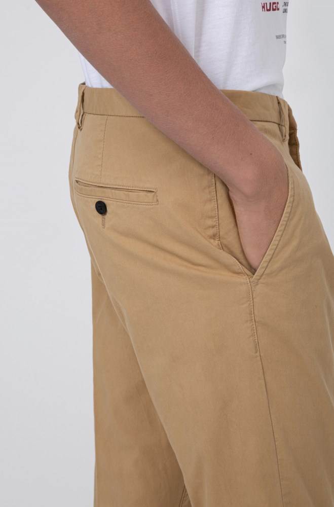 Hugo Boss Slim-fit trousers Beige | 8iAMvTM5