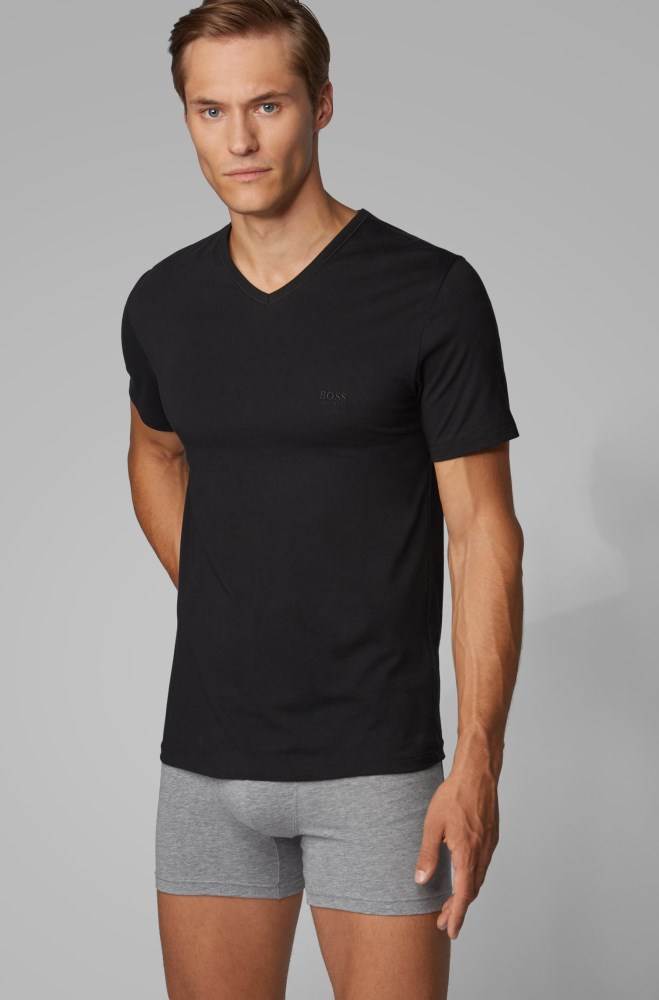 Hugo Boss Three-pack of V-neck underwear T-shirts Svarte | MRzB1ESR